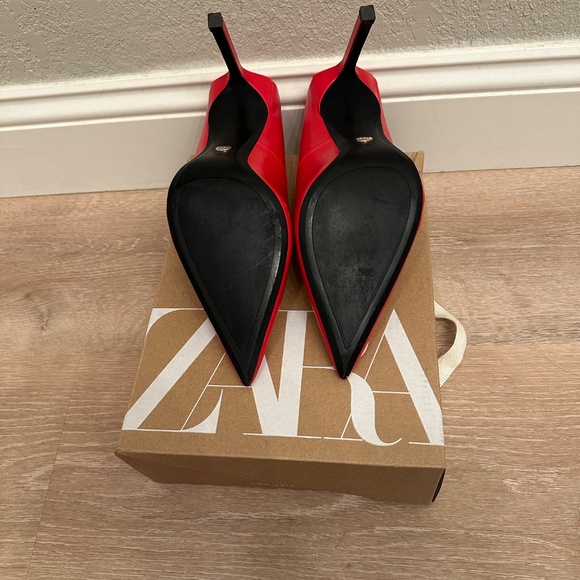 Zara Red Stiletto High Heels size 8 - Picture 9 of 14